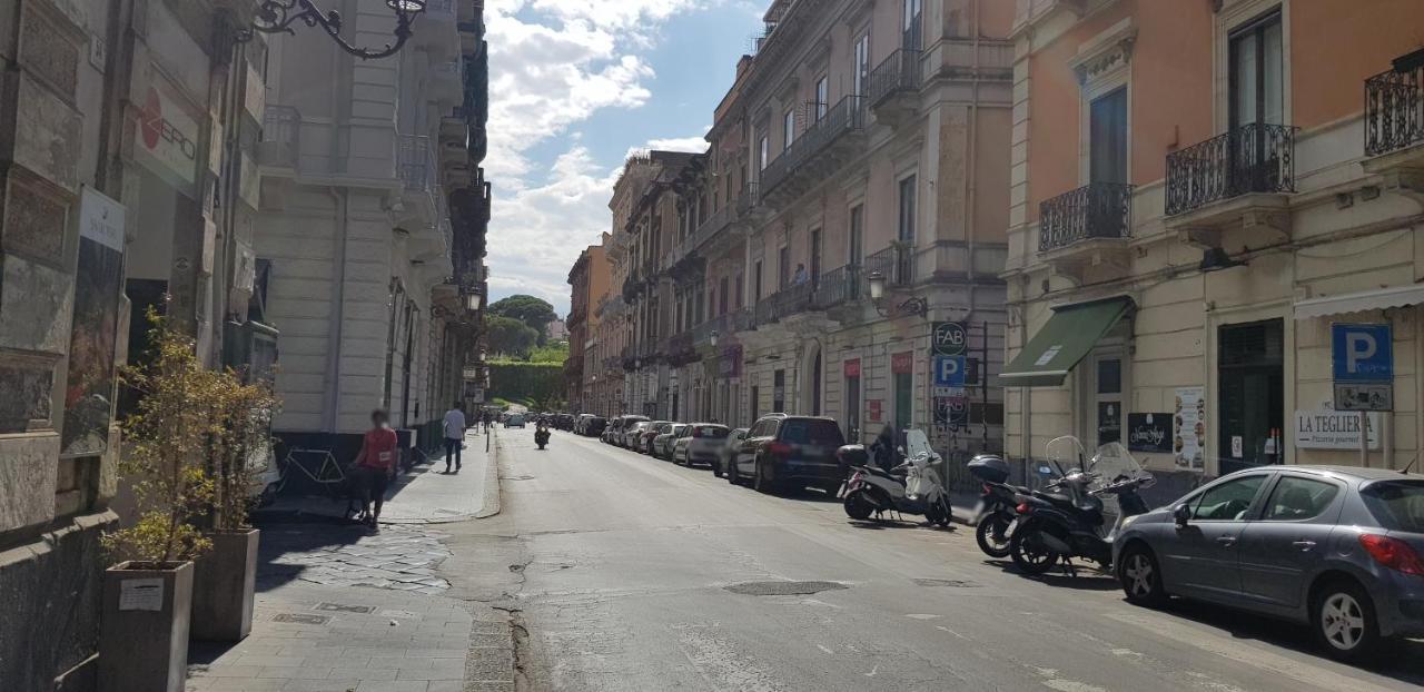 Casa Del Forestiero Umberto คาตาเนีย ภายนอก รูปภาพ